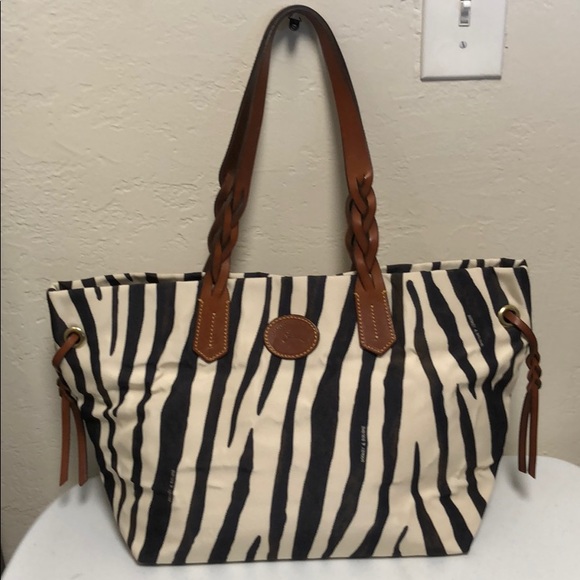 Dooney & Bourke handbag - Picture 1 of 14